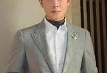 娱乐吃瓜酱罗晋,娱乐圈的“吃瓜酱”，揭秘明星幕后故事